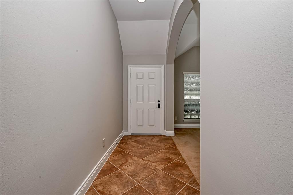 5523 Stoneridge Court