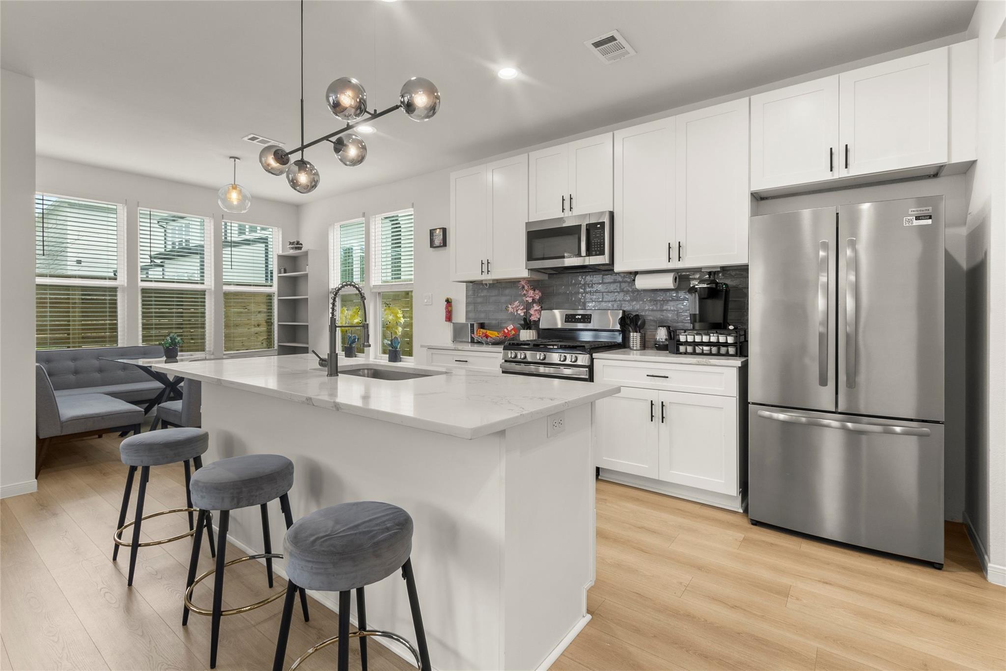 1266 Oakmont Bend Drive