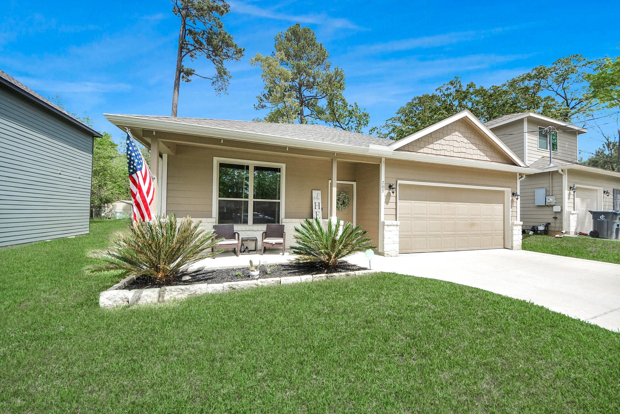 709 Little River Drive