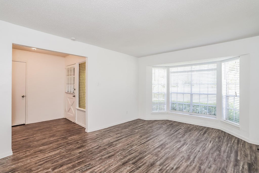 Photo of 26218 Maplewood Drive, Spring, TX 77386 (MLS # 38489396)