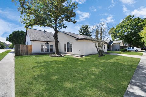 Photo of 3503 Nayland Rock Drive, Houston, TX 77066 (MLS # 72530891)