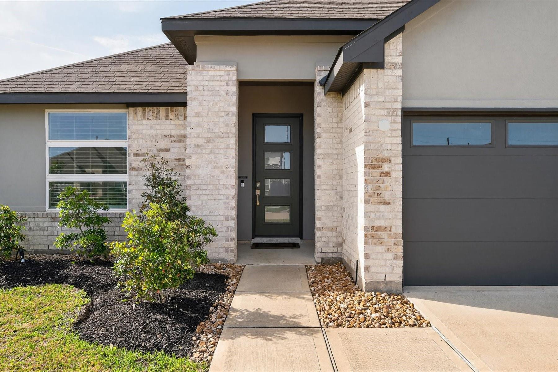 22843 Castello Lakes Drive