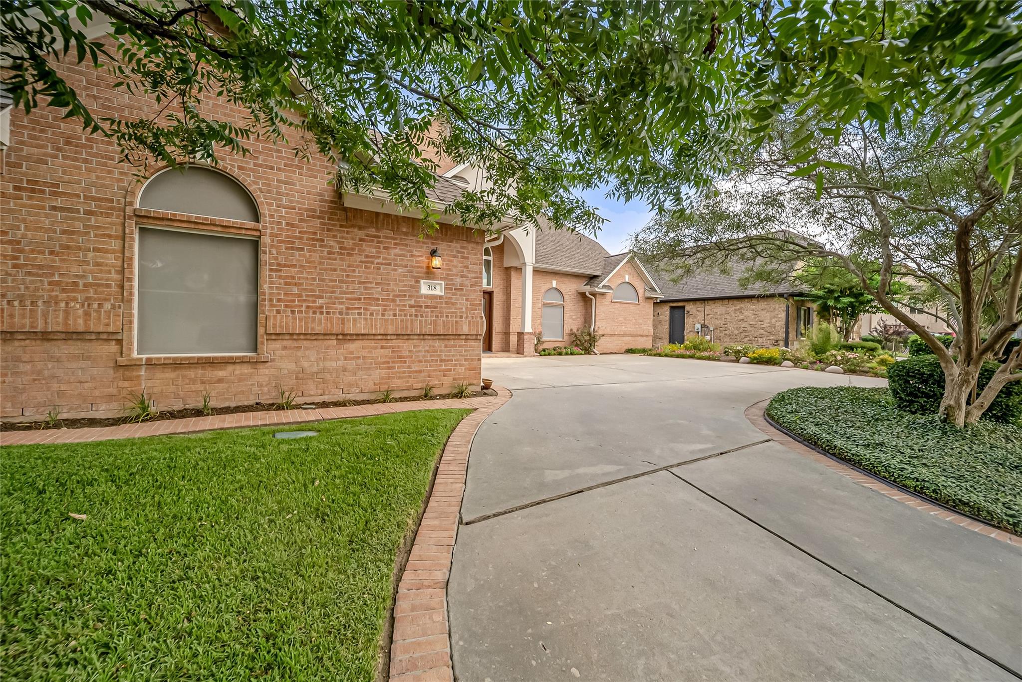 318 Bayshore Drive