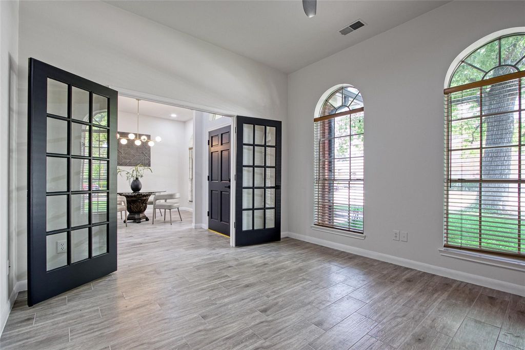 Photo of 7215 Oak Walk Drive, Humble, TX 77346 (MLS # 49849256)