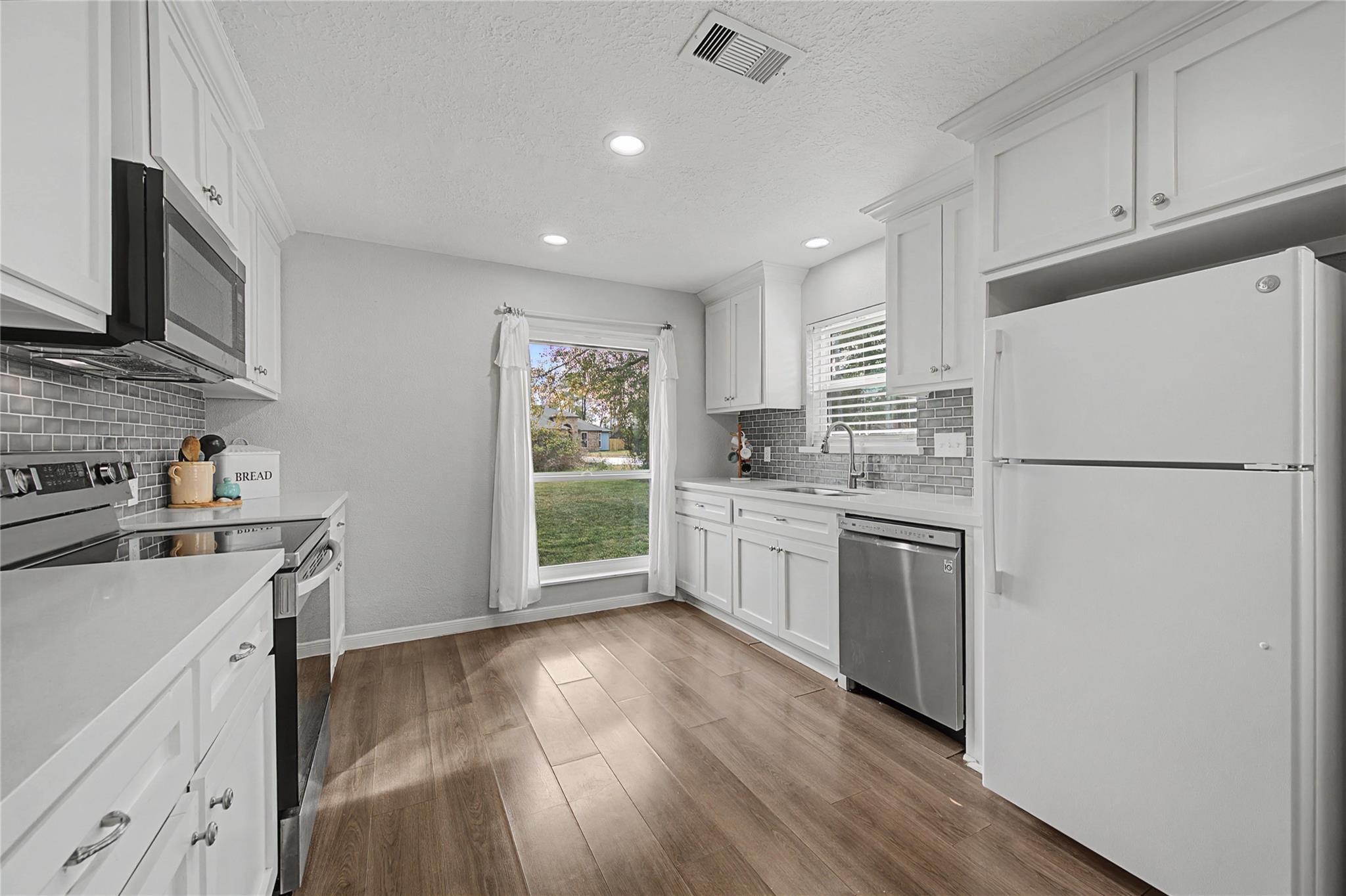 1719 Eastvale Drive