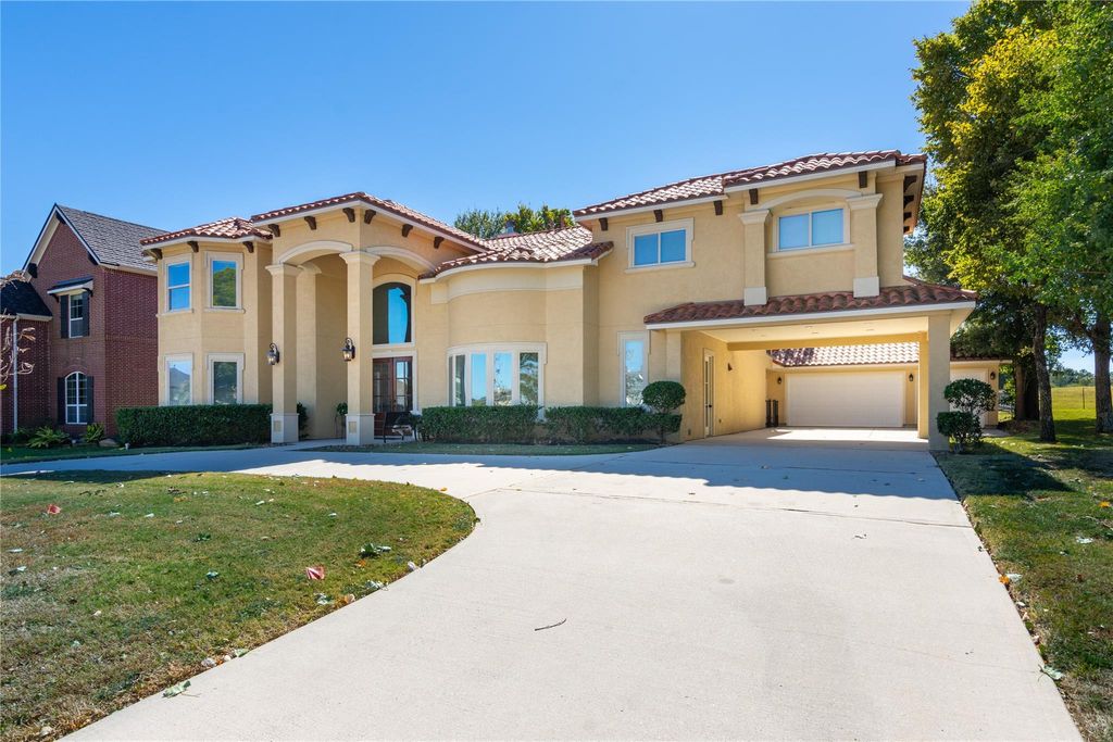 Photo of 10827 Bourbon Street, Willis, TX 77318 (MLS # 42414020)