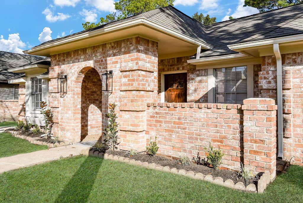Photo of 8134 Ivan Reid Drive, Houston, TX 77040 (MLS # 57107301)