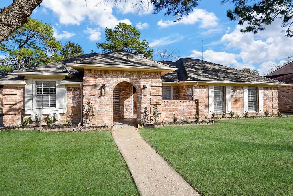 Photo of 8134 Ivan Reid Drive, Houston, TX 77040 (MLS # 57107301)