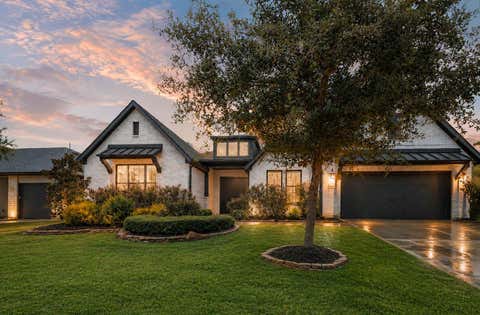 Photo of 5339 Streamside Trail, Fulshear, TX 77441 (MLS # 90640526)
