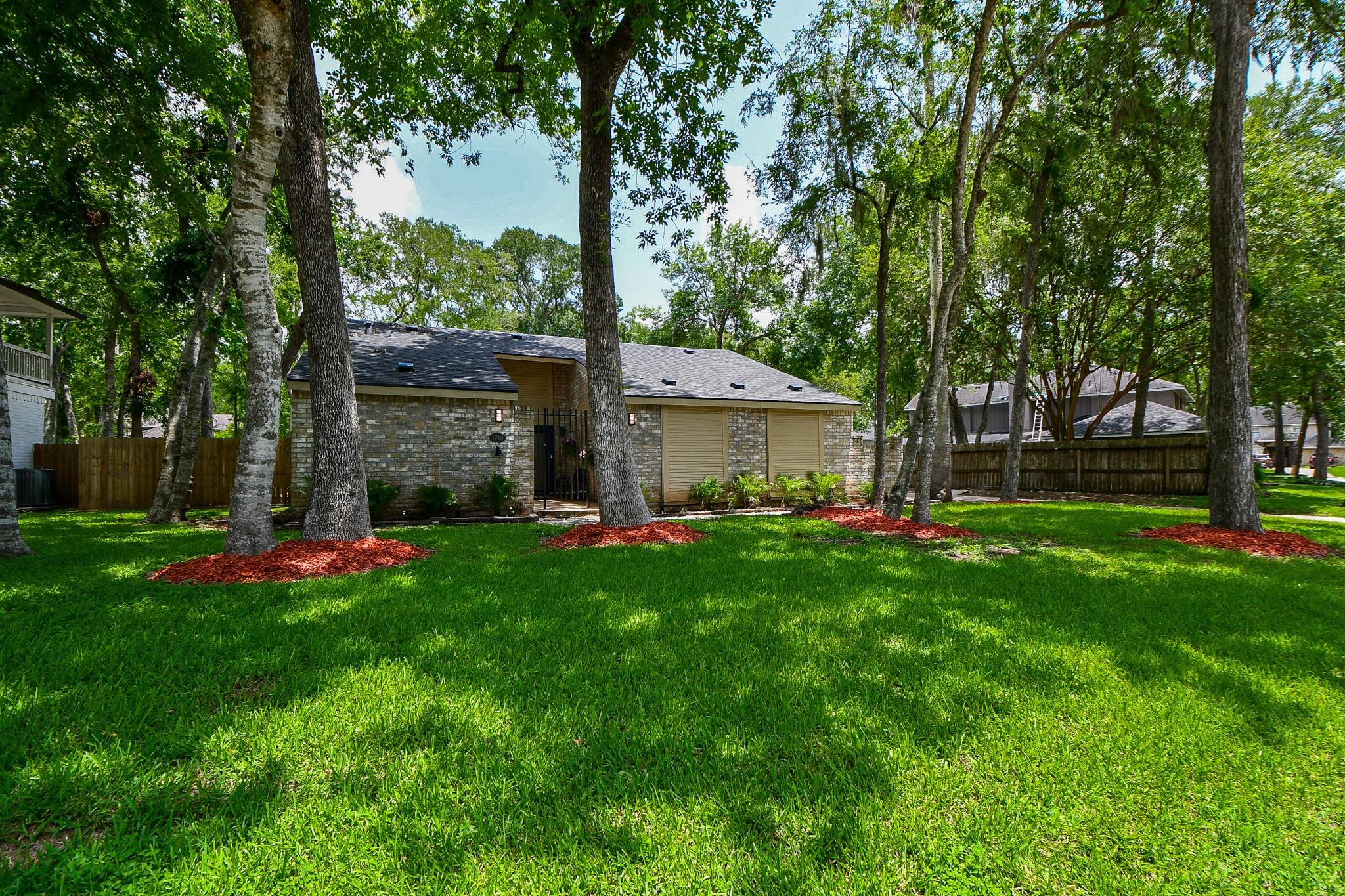 1710 Wildwood Lane