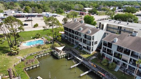Condo For Sale - 4011 Nasa Rd 1 Parkway #515<br/> Seabrook, TX 77586