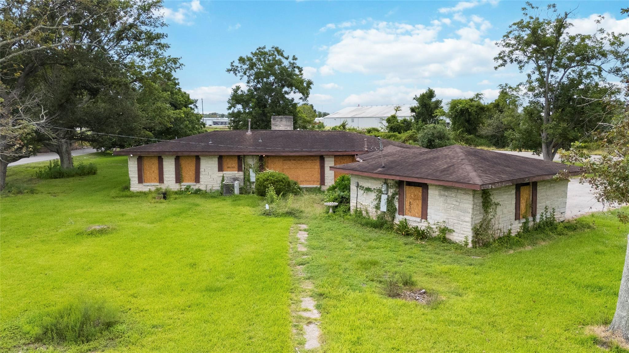 1513 County Road 210