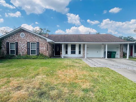 Photo of 8834 Mcavoy Drive, Houston, TX 77074 (MLS # 77444116)