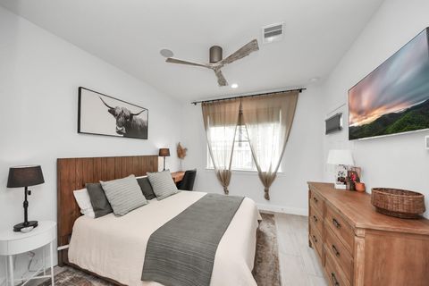 Tiny photo for 1721 Eado Point Lane, Houston, TX 77003 (MLS # 84667763)