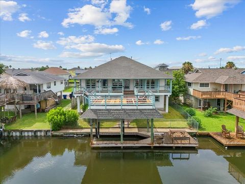 Photo of 933 Bonita Street, Bayou Vista, TX 77563 (MLS # 18308026)