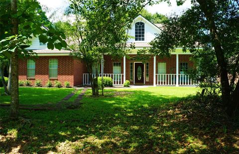 Photo of 2429 Chantilly Lane, Conroe, TX 77384 (MLS # 5175348)