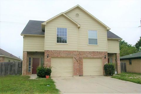 Photo of 9606 Ashville Drive #B, Houston, TX 77051 (MLS # 38919391)