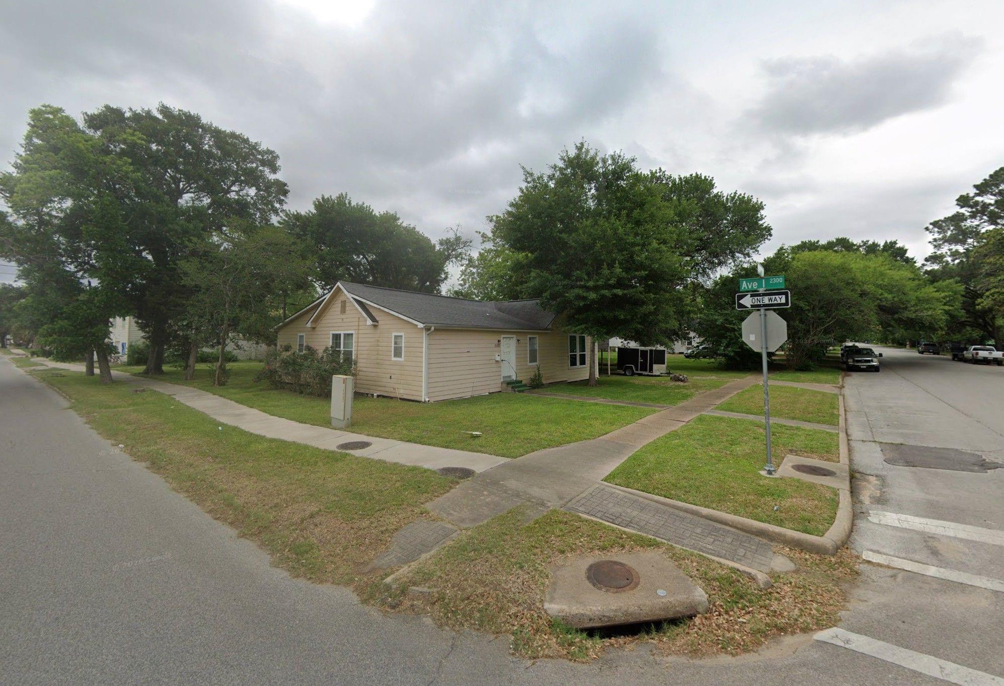 1101 6th Street