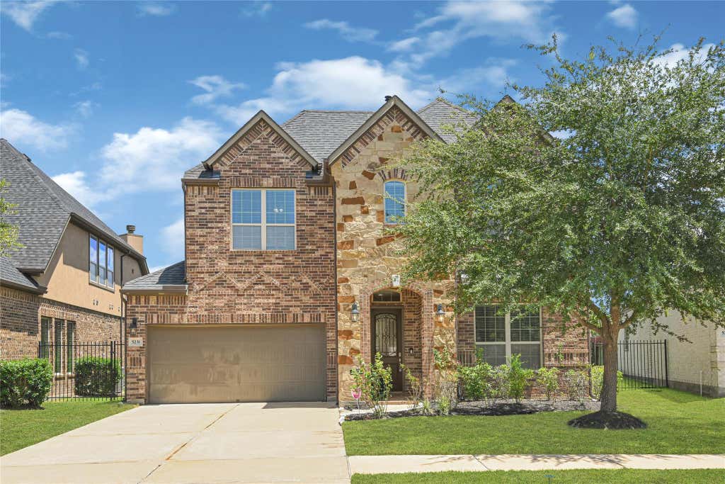 Photo of 5231 Pickford Grove, Sugar Land, TX 77479 (MLS # 22862206)
