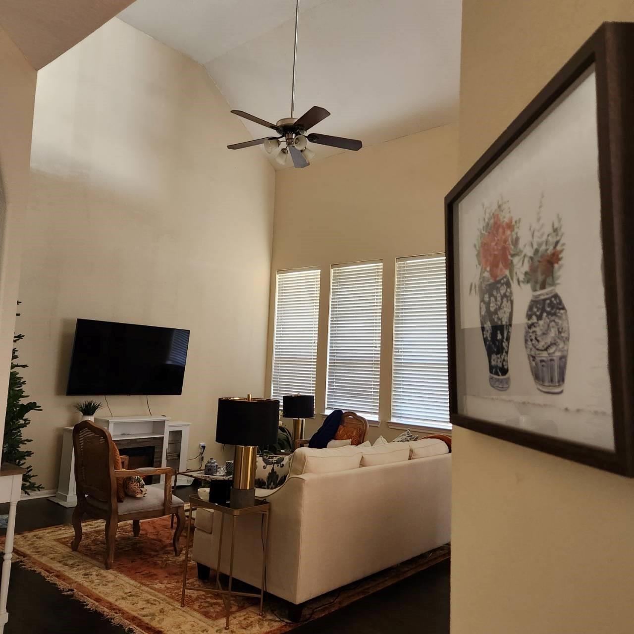 9415 Silver Ridge Drive