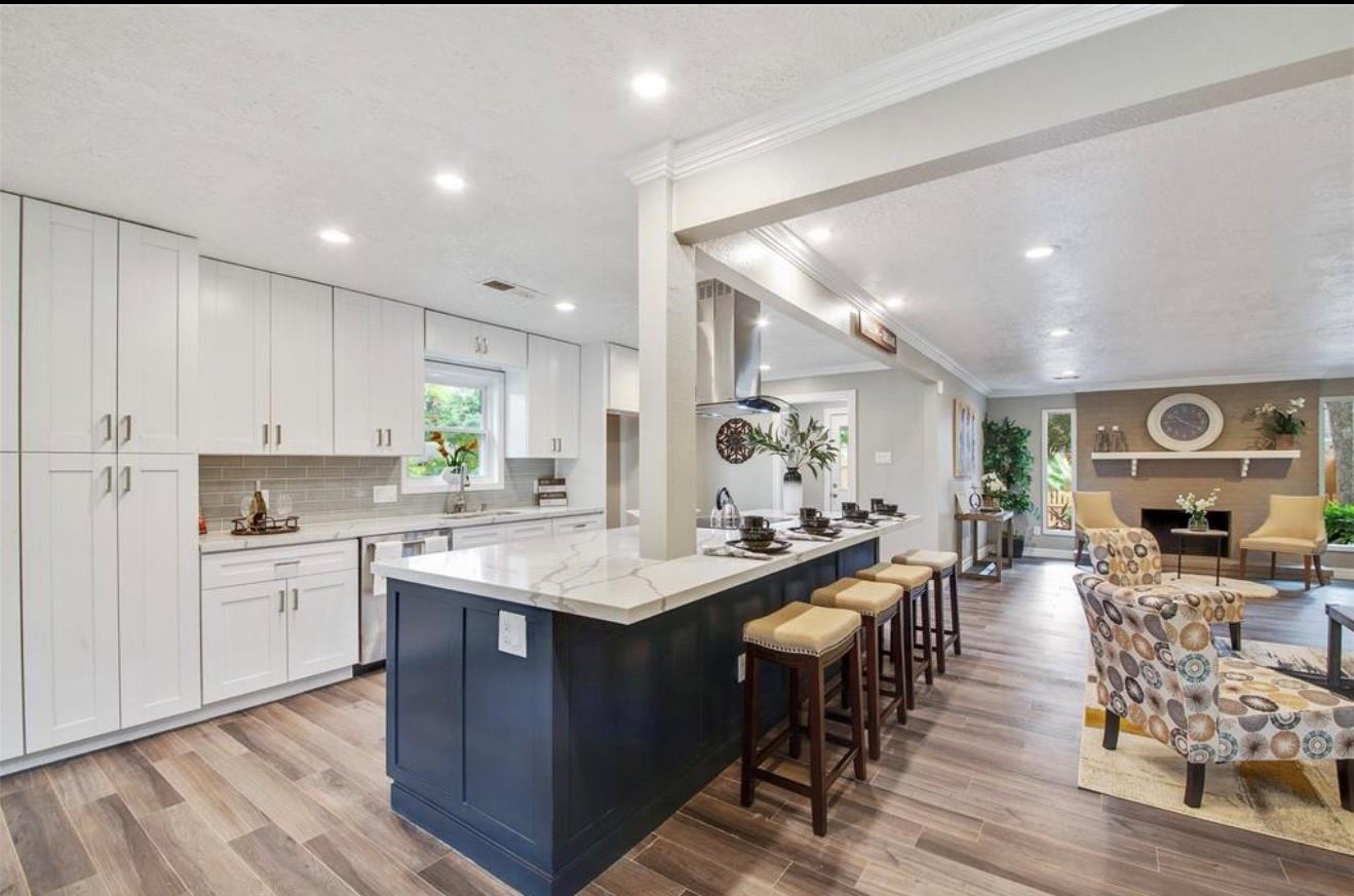 5026 Saxon Drive