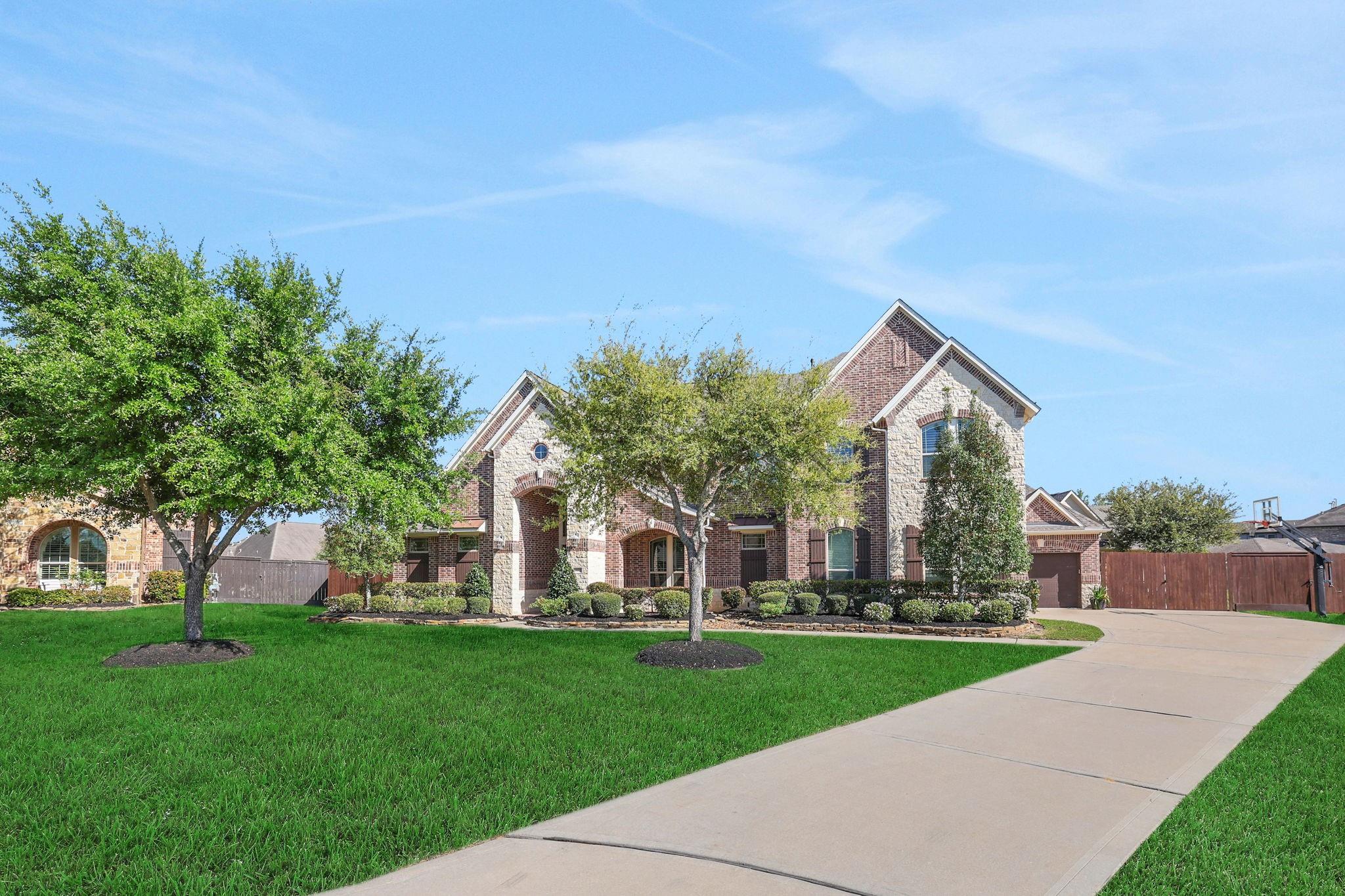 21603 Country Cove Court