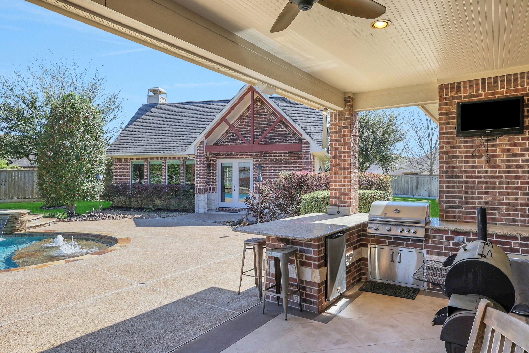 21603 Country Cove Court