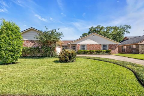 12326 Campos Drive Houston TX 77065