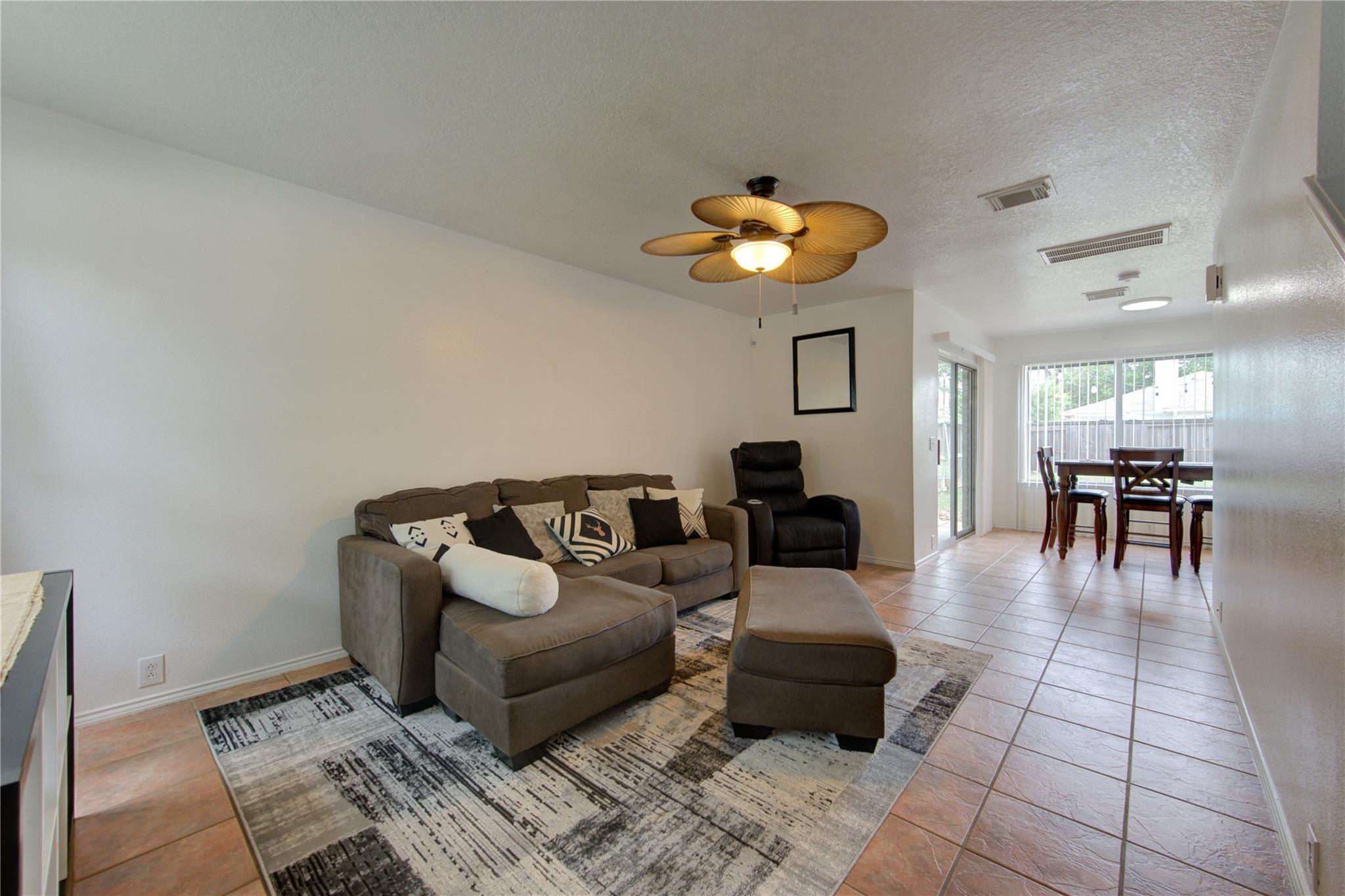 6803 Manor Hollow Lane