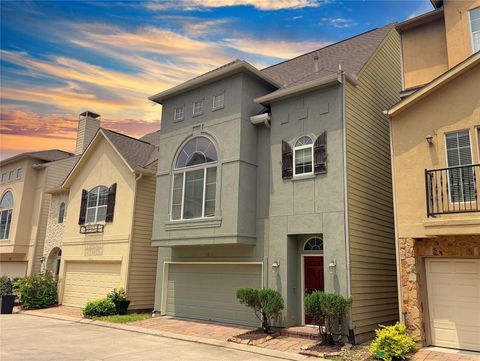 Photo of 2612 Edgefield Lakes Drive, Houston, TX 77054 (MLS # 93281018)