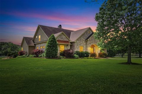 Photo of 105 Brazos Hill Lane, Sealy, TX 77474 (MLS # 45214085)