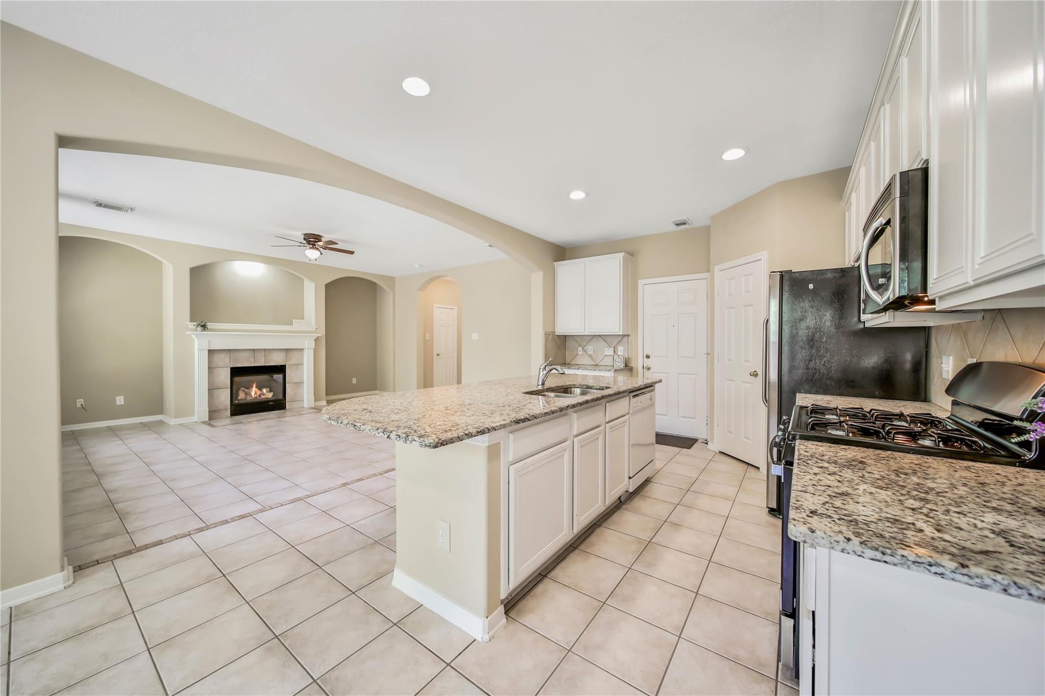 111 W Burberry Circle