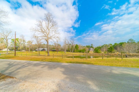 Photo of 840 Horace Bonds Road, Livingston, TX 77351 (MLS # 16830100)