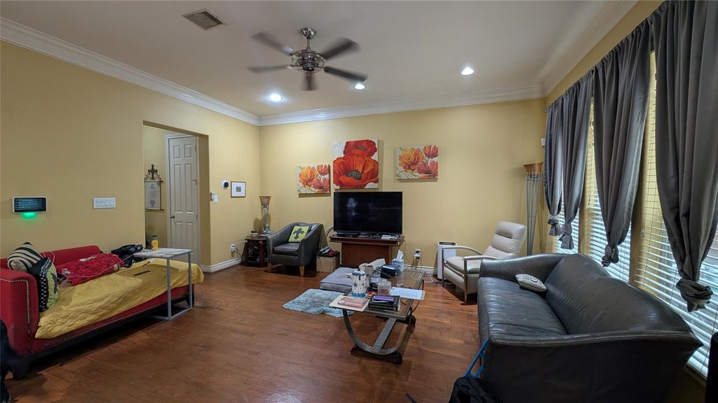 Photo of 1516 Palmer Street, Houston, TX 77003 (MLS # 56314843)