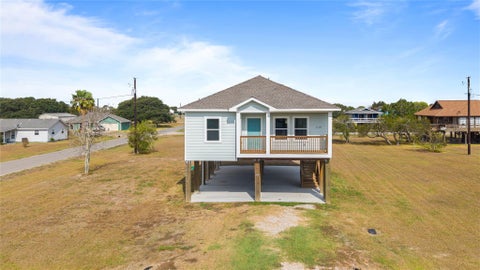 Photo of 638 Swallow Drive, Palacios, TX 77465 (MLS # 45053896)