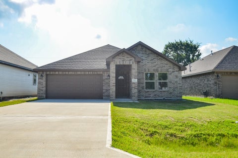 Photo of 815 Easy Street, La Porte, TX 77571 (MLS # 4859515)