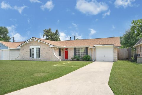 Photo of 6407 Deirdre Anne Drive, Houston, TX 77088 (MLS # 93457963)