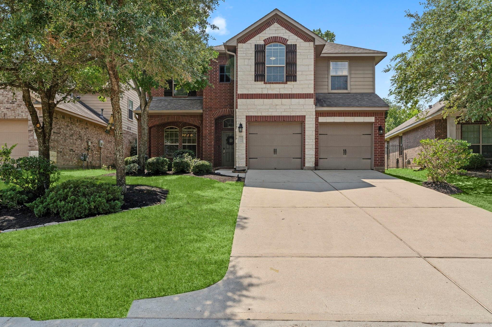 154 Black Swan Place