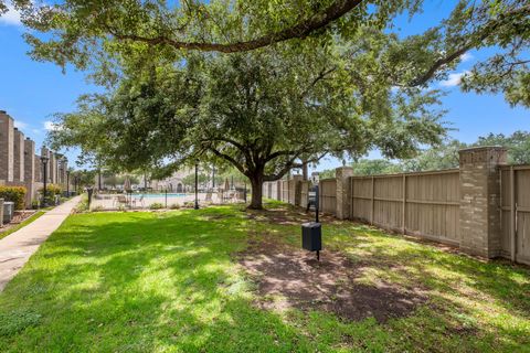 Tiny photo for 3124 Holly Hall Street #3124, Houston, TX 77054 (MLS # 69196038)