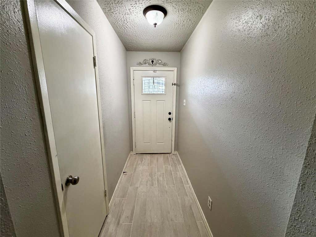 Photo of 10 Lobo Court, Angleton, TX 77515 (MLS # 50501709)