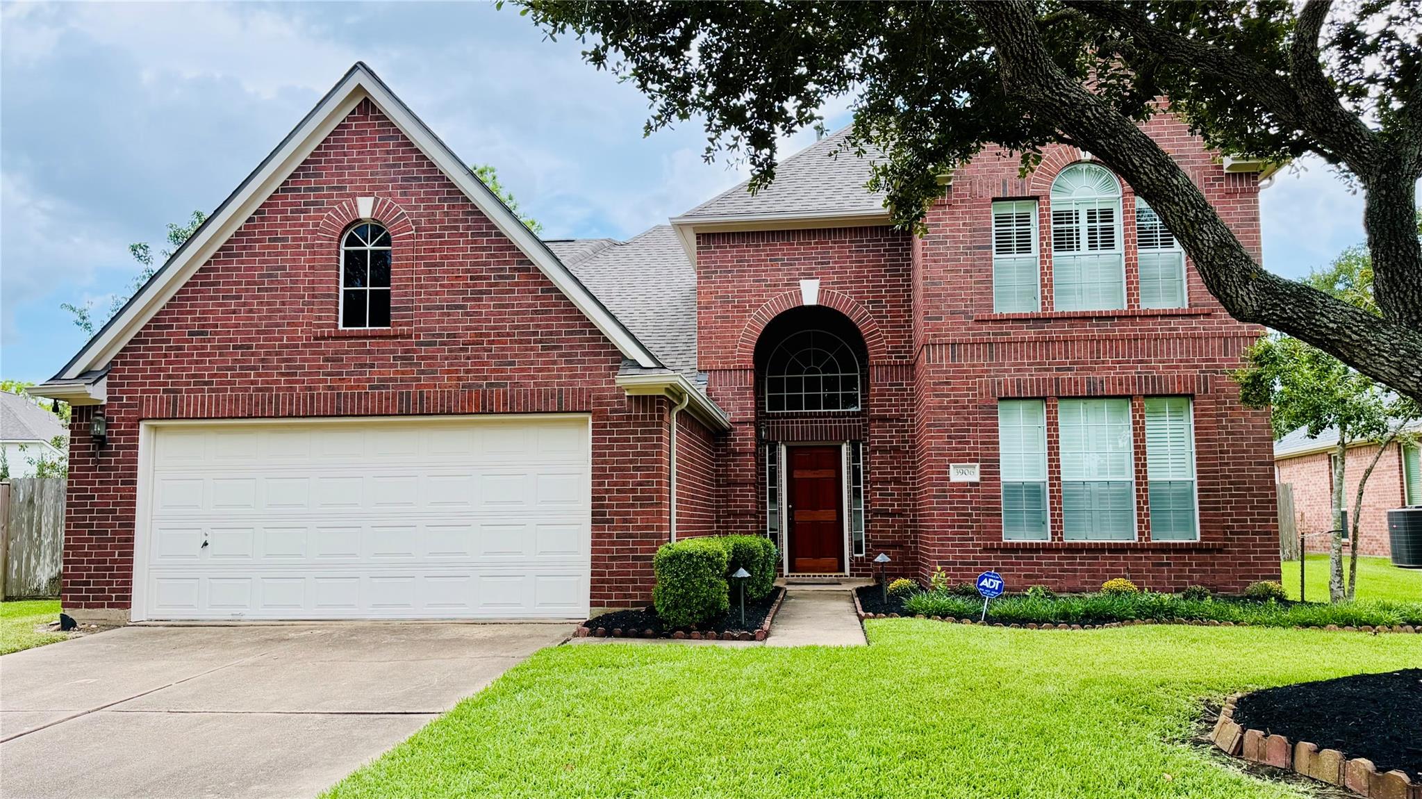 3906 Southsand Drive