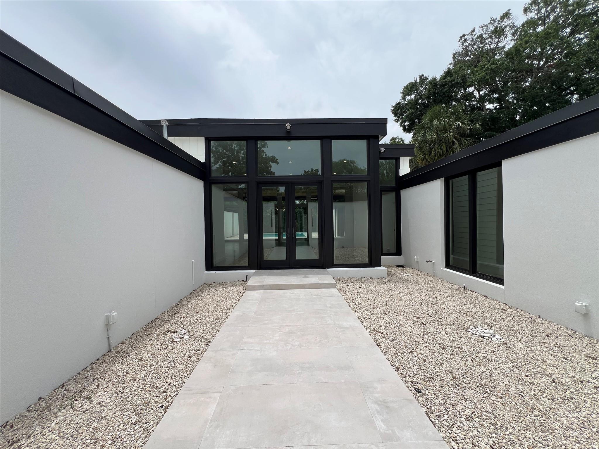 5127 S Braeswood Boulevard