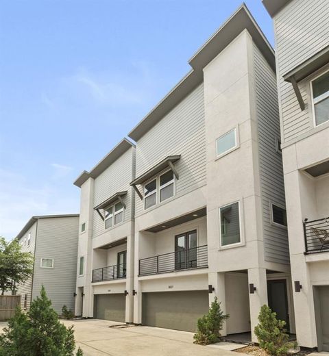 Photo of 2627 Hutchins Street, Houston, TX 77004 (MLS # 90054842)