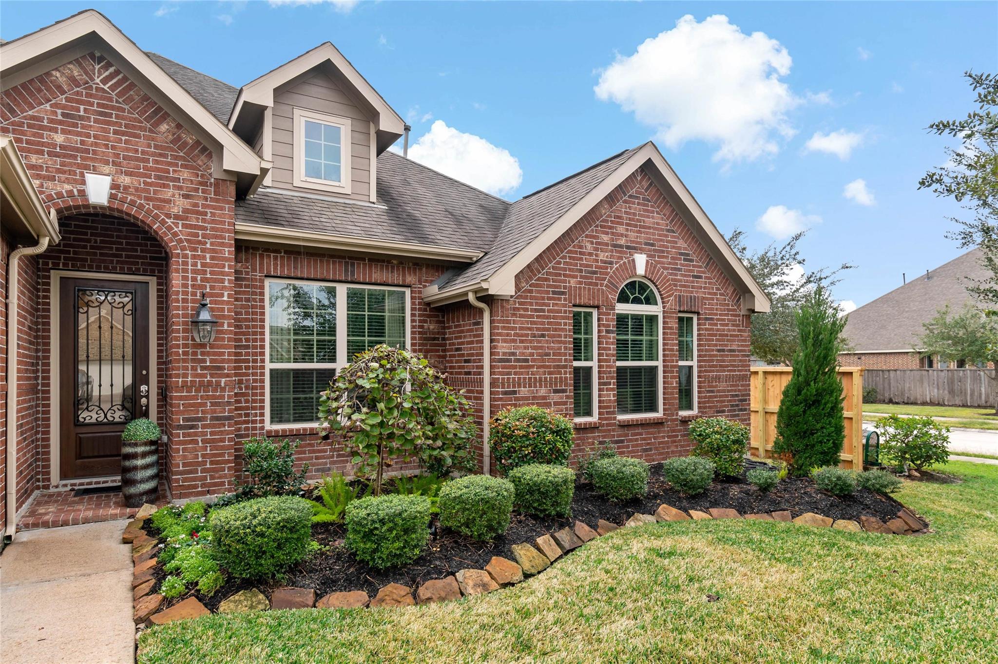 5310 Savannah Bend Drive