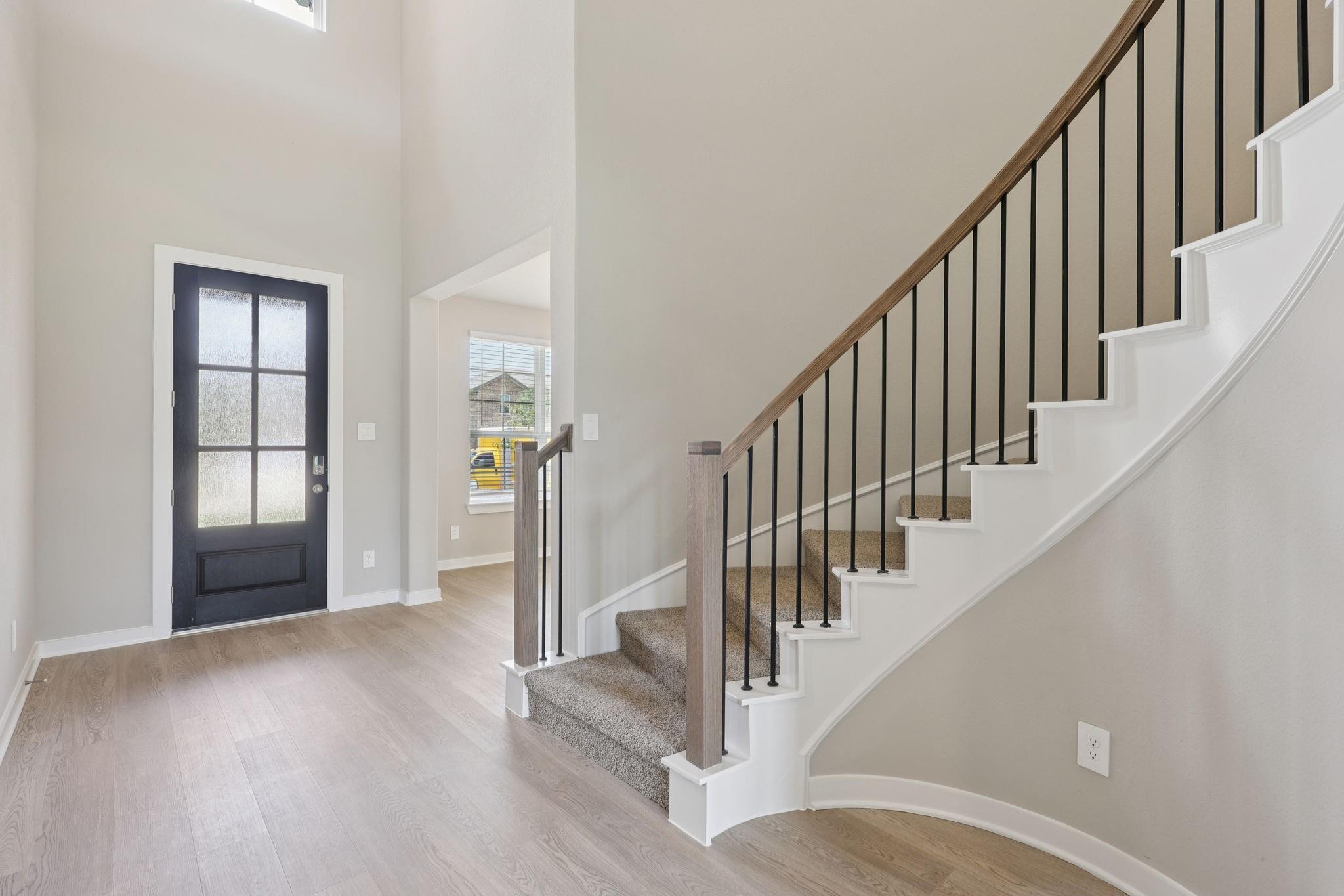 5534 Handlewood Lane