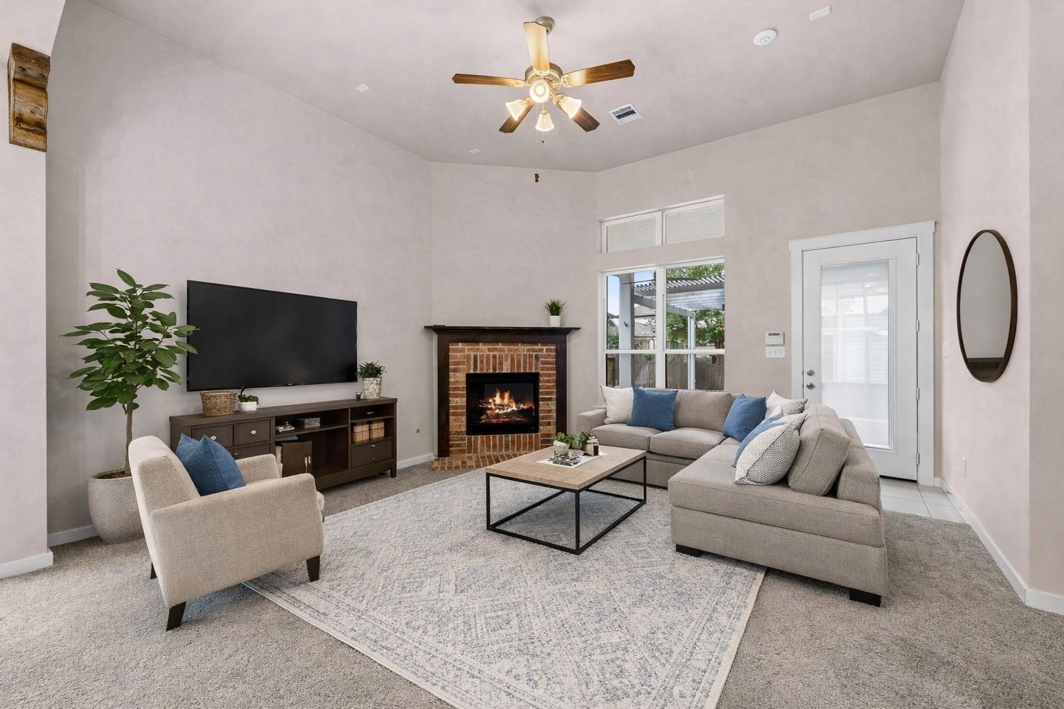 17019 Seminole Ridge Drive