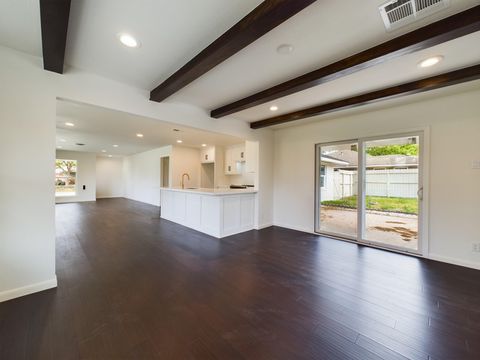 2231 Latexo Drive Houston TX 77018