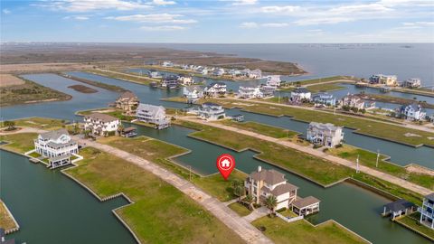 Photo of 9 Ramrod, Hitchcock, TX 77563 (MLS # 77065493)