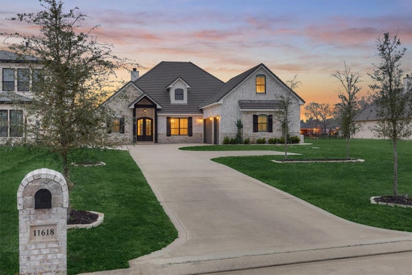 11618 RENAISSANCE DR, MONTGOMERY, TX 77356 - Image e749dce6b720eb8bab061e0694f2aeca/2269908732
