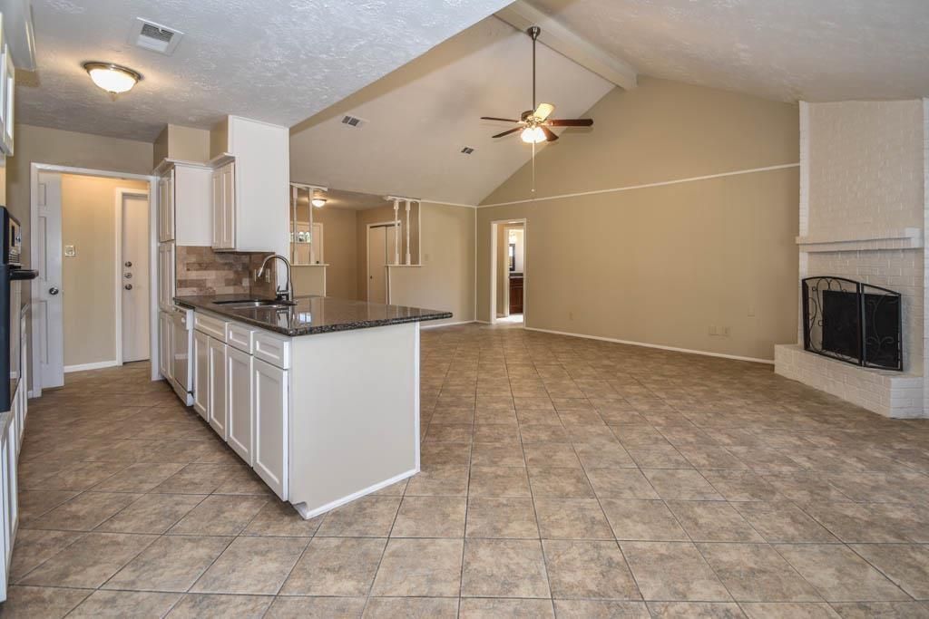 Photo of 3709 Elizabeth Street, Deer Park, TX 77536 (MLS # 29976105)